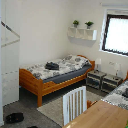 Cenet 1 Apartment *